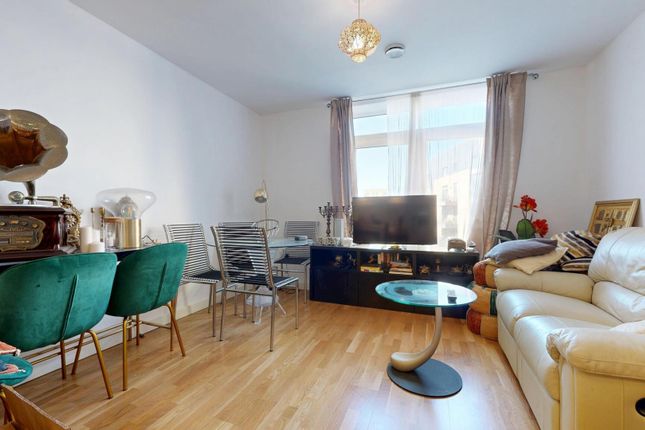Falcondale Court, Park Royal, Brent... 2 bed flat for sale