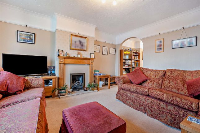 London Road, Allington, Maidstone 4 bed semi