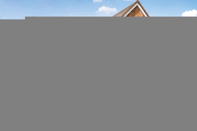 4 bed detached house