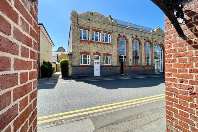 1 bed flat