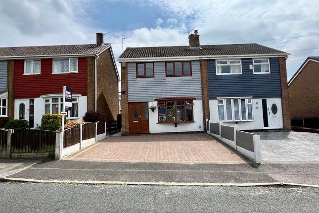 Royal Avenue, Heywood, Greater... 3 bed semi