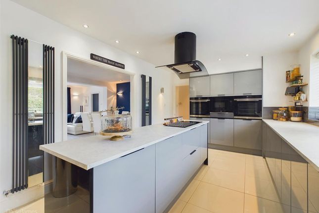 Digby Avenue, Mapperley, Nottingham 4 bed detached house for sale