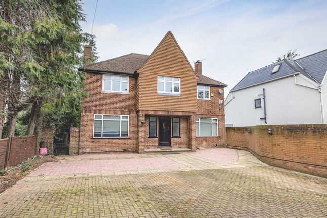 Slough Road, Iver SL0 4 bed detached house for sale