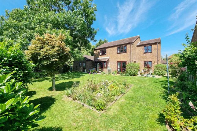 Timberland Road, Martin LN4 5 bed detached house for sale