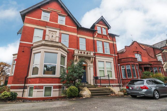 42A Scarisbrick New Road, Merseyside PR8 2 bed flat for sale