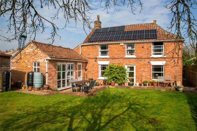 Stormore, Dilton Marsh 3 bed detached house for sale