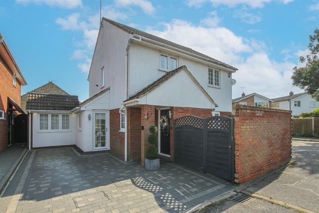 Lyndale, Kelvedon Hatch, Brentwood 5 bed detached house for sale