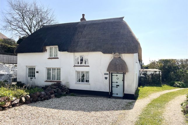 Vicarage Road, Minehead, Somerset, TA24 2 bed semi