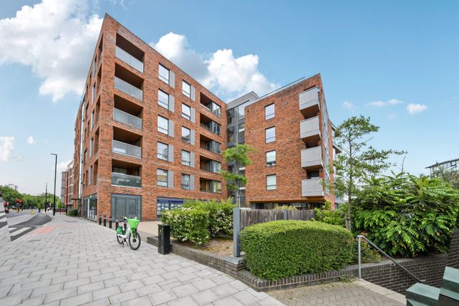 Malthouse Court, High Street... 1 bed flat for sale