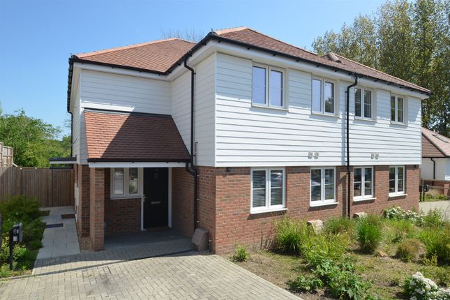 Ground floor apartment with PRIVATE... 2 bed flat for sale