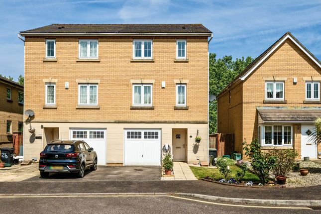 4 bedroom semi-detached house for sale