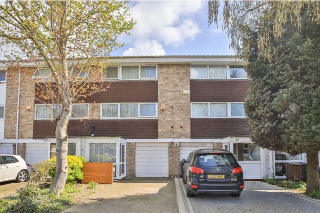 3 bed terraced house
