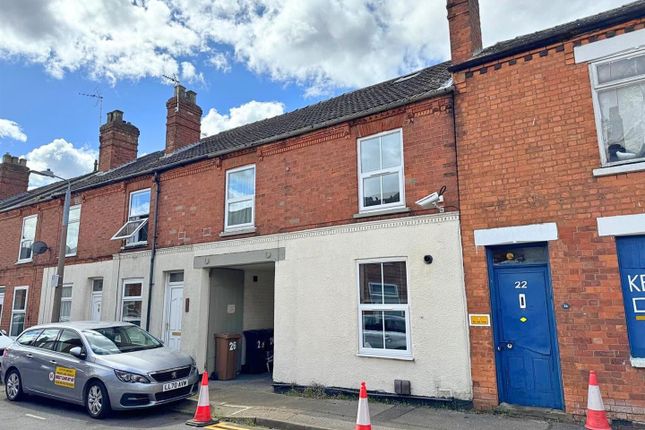 6 bedroom terraced house for sale