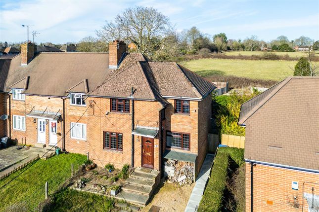 Lodgelands, Ardingly 4 bed semi