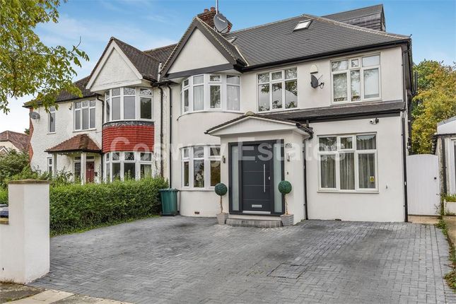 5 bedroom semi-detached house for sale