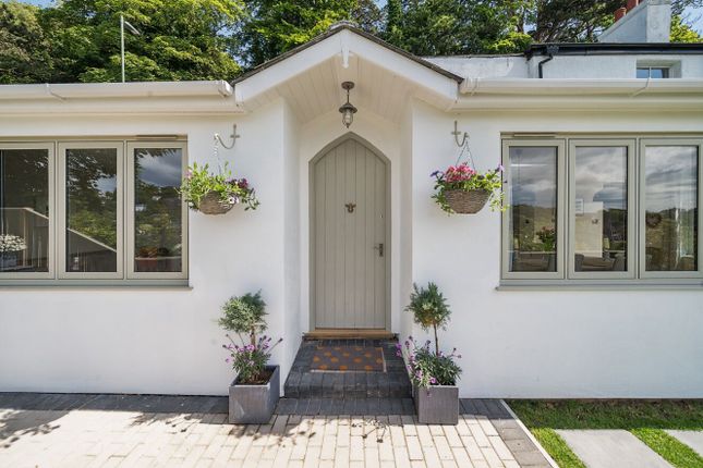 Higher Woodfield Road, Torquay TQ1 3 bed cottage for sale