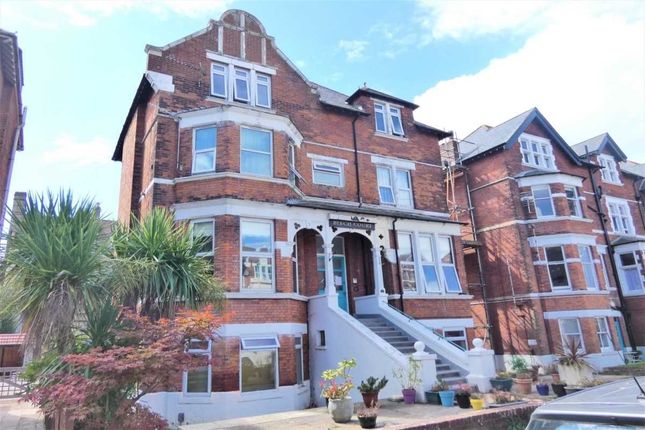 Bouverie Road West, Kent CT20 3 bed apartment for sale