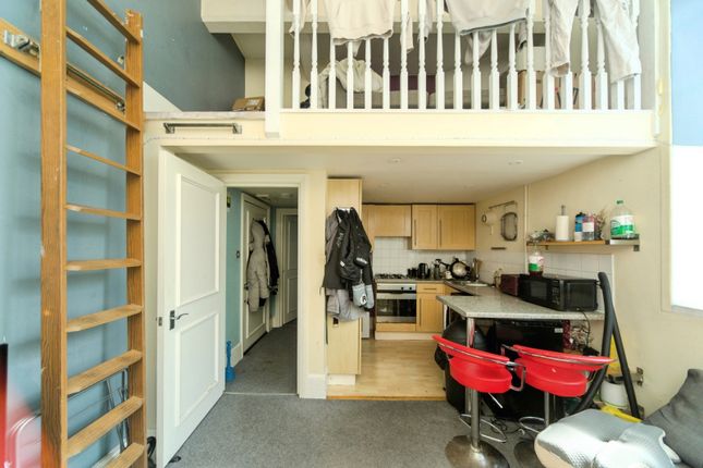 1 bed flat