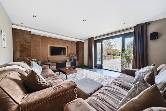 Paddlesworth Road, Snodland ME6 3 bed detached house for sale