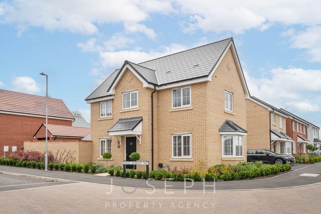 Bronze Barrow Way, Bramford, IP8 3 bed detached house for sale