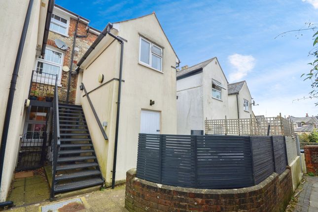 1 bed maisonette