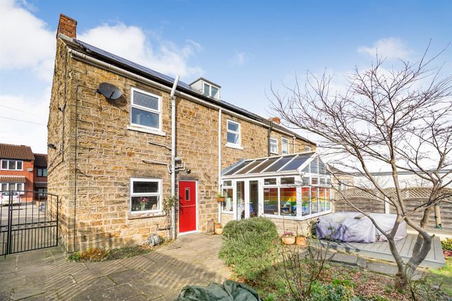 St. Johns Road, Chesterfield 4 bed end of terrace house for sale