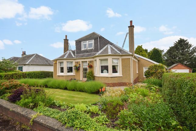 5 bed detached house