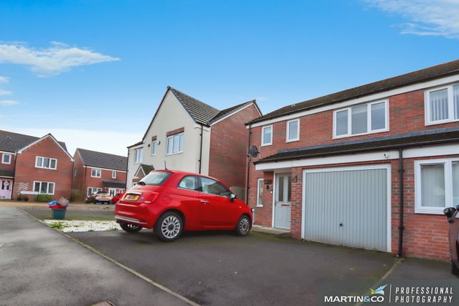 3 bed semi-detached house