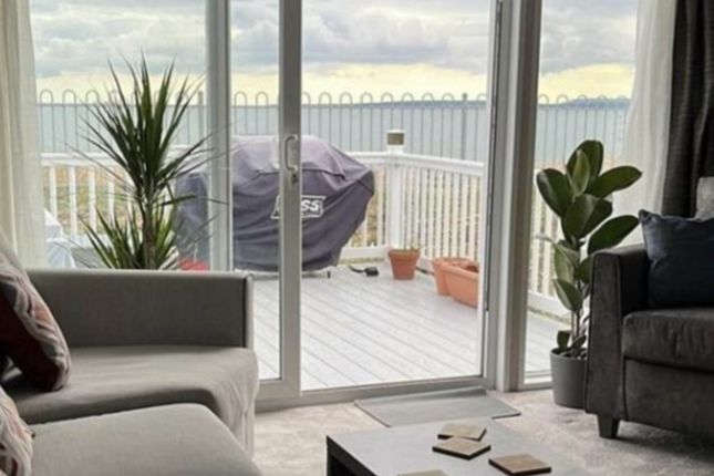2 bed mobile/park home