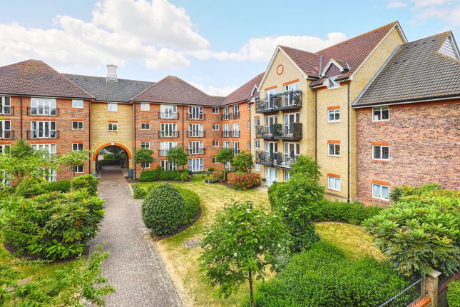 Crane Mead, Ware, SG12 2 bed apartment for sale