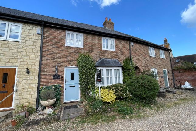 Goughs Close, Sturminster Newton 2 bed terraced house for sale