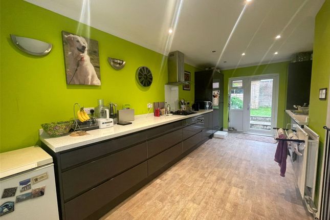 Ferndown, Vigo, Kent, DA13 3 bed end of terrace house for sale
