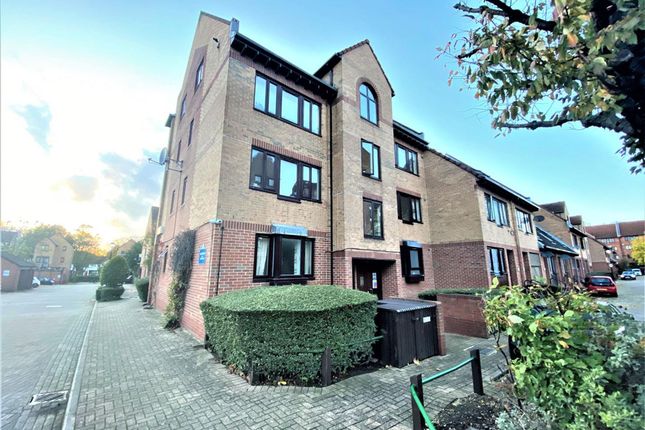 Leerdam Drive, London, E14 1 bed flat for sale