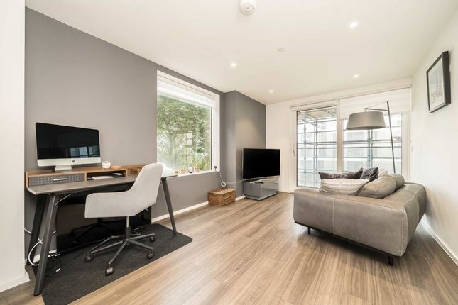 Buckhold Road, London SW18 1 bed flat for sale