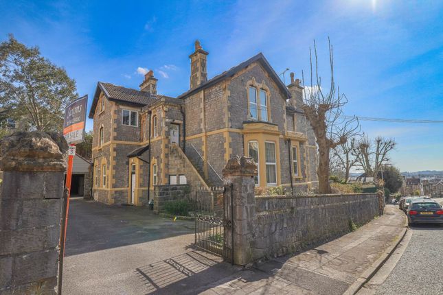 Arundell Road*Priced to Sell*Large... 2 bed flat for sale
