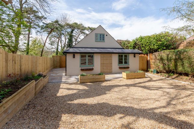 3 bed detached house