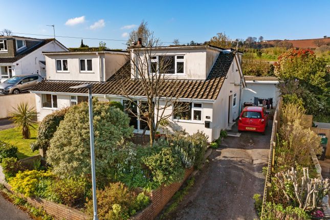 4 Bedroom Semi Detached House