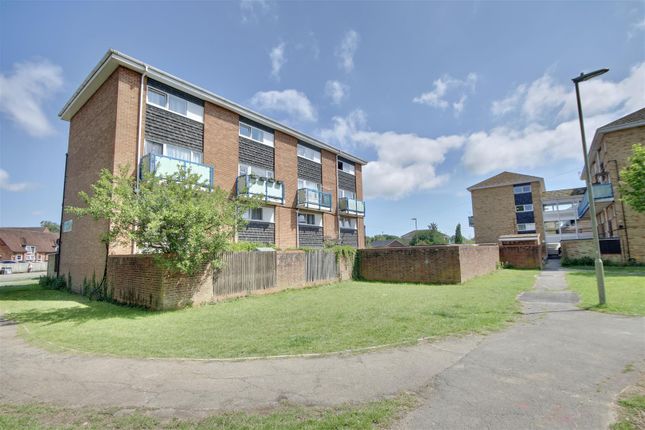 2 bed flat