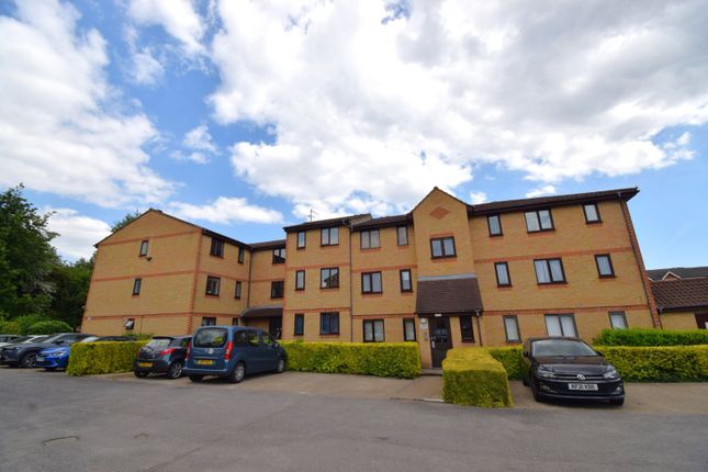 Lowestoft Drive, Cippenham... 1 bed apartment for sale