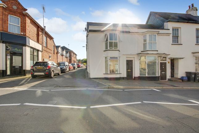 Newport Road, Barnstaple EX32 2 bed apartment for sale