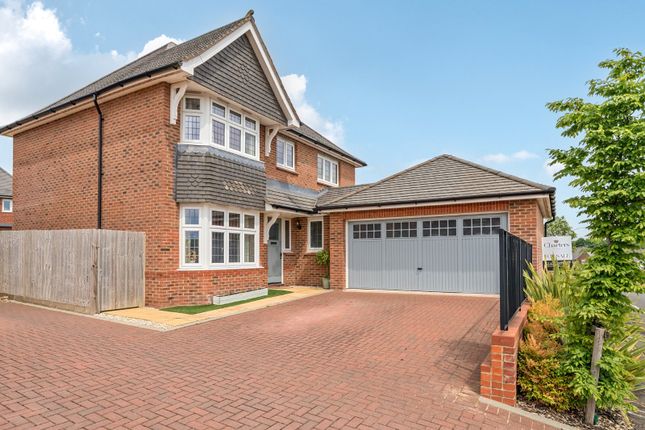 Hop Fields, Alton, East Hampshire, GU34 4 bed detached house for sale