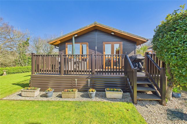 The Thatches, Devon PL21 2 bed bungalow for sale