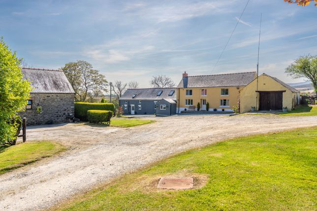 Clynderwen SA66 9 bed detached house for sale