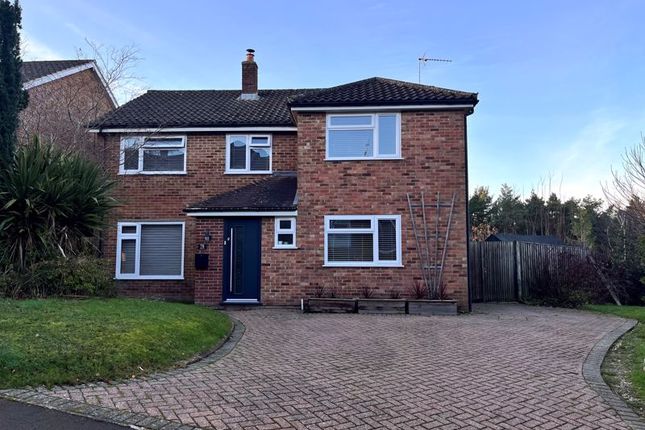 4 bed detached house