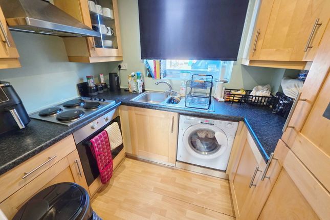 1 bedroom town house for sale