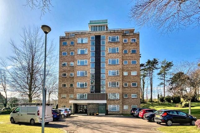 Compton Place Road, Eastbourne 2 bed flat for sale