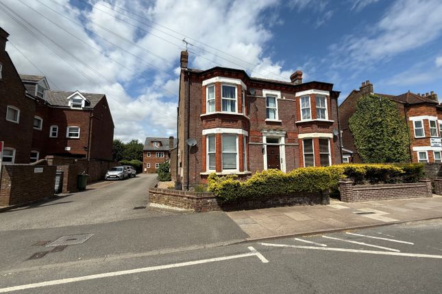 Henry Court, Dunstable LU6 1 bed maisonette for sale