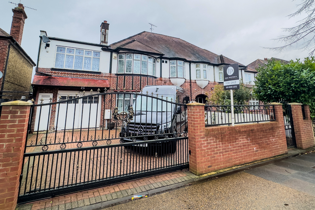 5 bed semi-detached house