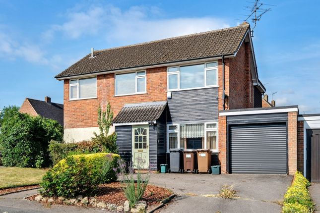 4 bed detached house