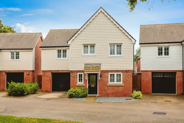 3 bed detached house